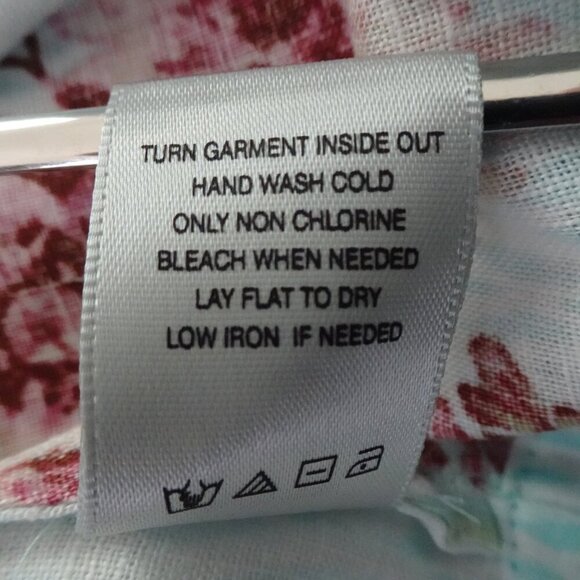 John Mark Embroidered & Beaded Tunic Top Women's Size M Blue Floral - Picture 10 of 10